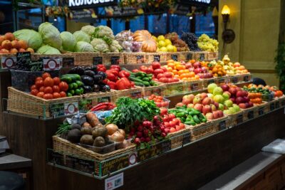 Россия с 30 мая ограничивает ввоз овощей и фруктов из Армении