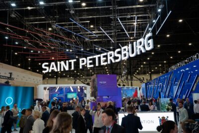 Первый день ПМЭФ-25 — это почти 30 сессий и свыше 300 спикеров
