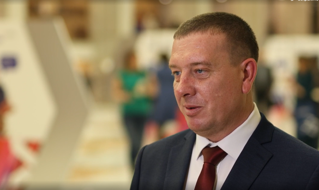 Владимир Комаров