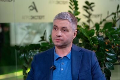 «Врага нужно убивать в зародыше» — эксперт о принципах борьбы с борщевиком